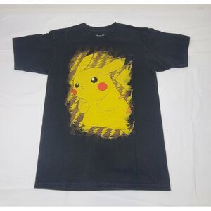 Pokemon T-Shirt‎ Mens Medium. Retro Pickachu Mad Angry Face Lightning Bolt.
